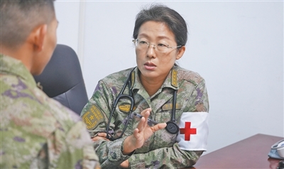 股票配资论坛 用有温度的治疗守好军民健康防线（最美新时代革命军人风采）